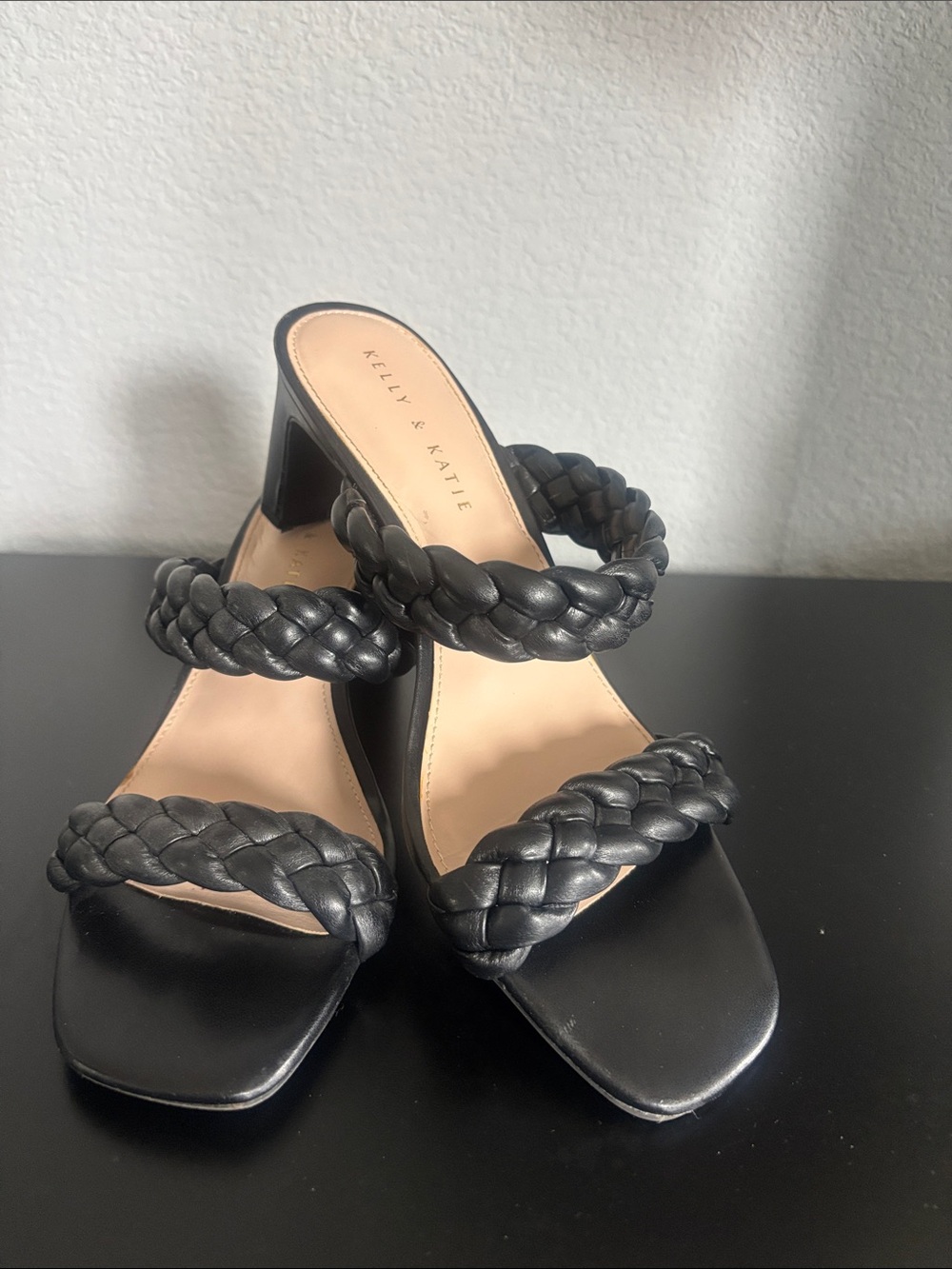 Kelly & Katie Black Braided Double-Strap Heeled sandals
